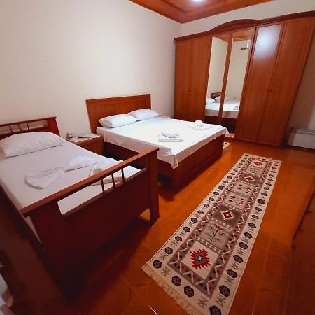 Sokolli Guest House Gjirokastër المظهر الخارجي الصورة