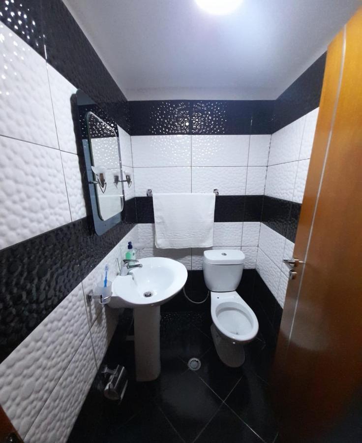 Sokolli Guest House Gjirokastër المظهر الخارجي الصورة