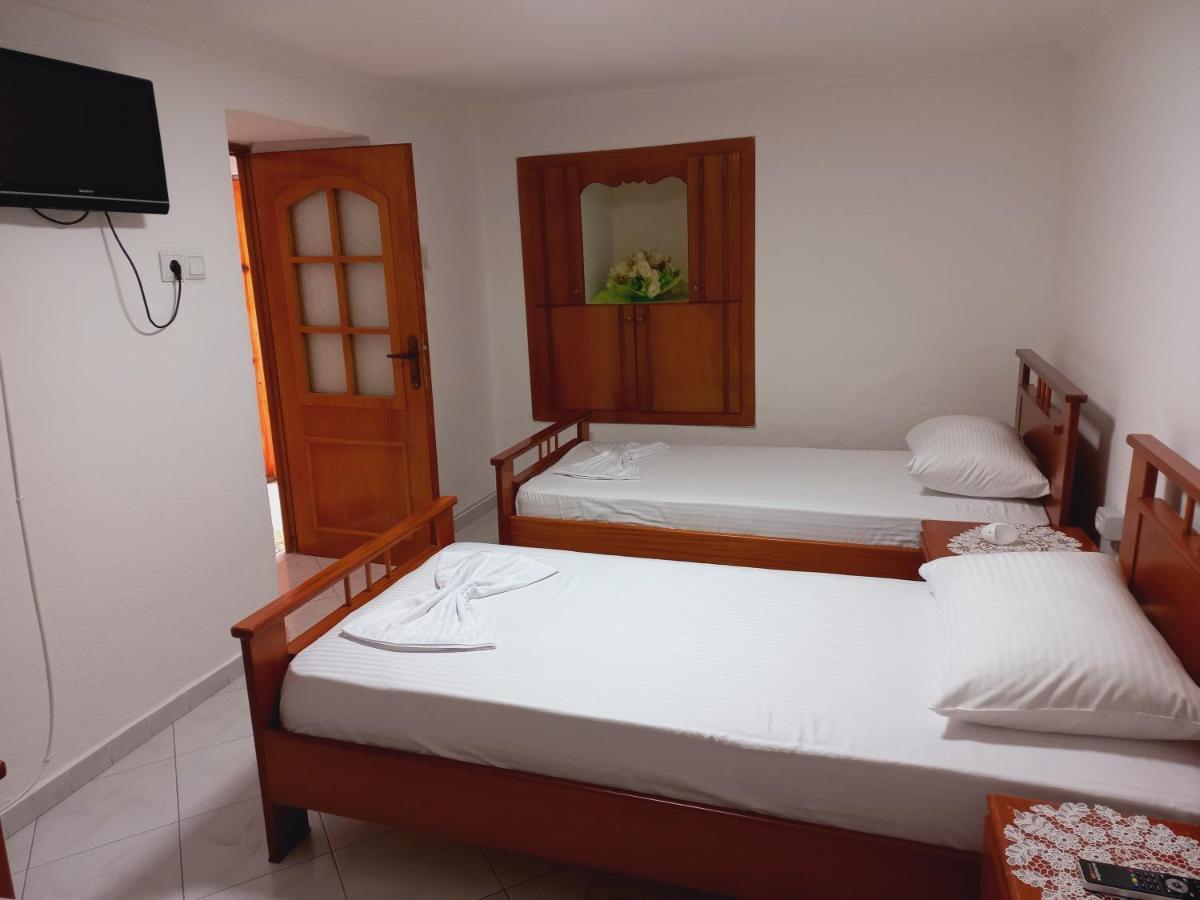 Sokolli Guest House Gjirokastër المظهر الخارجي الصورة