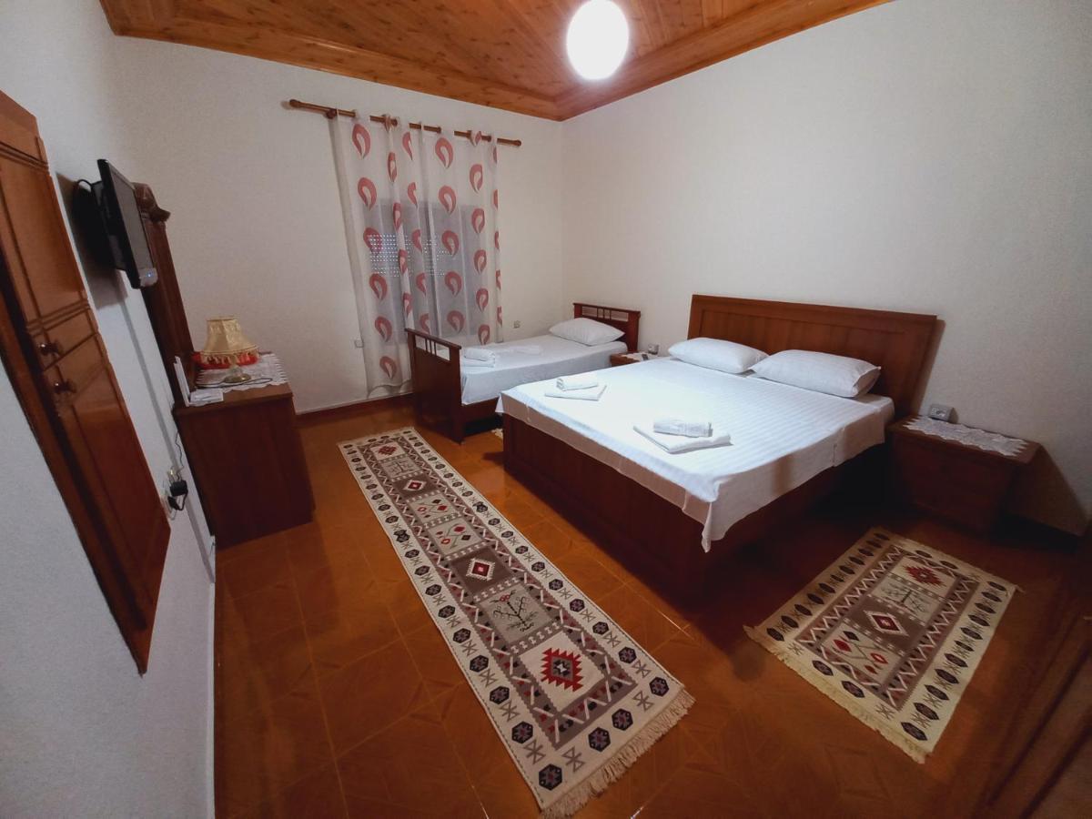Sokolli Guest House Gjirokastër المظهر الخارجي الصورة