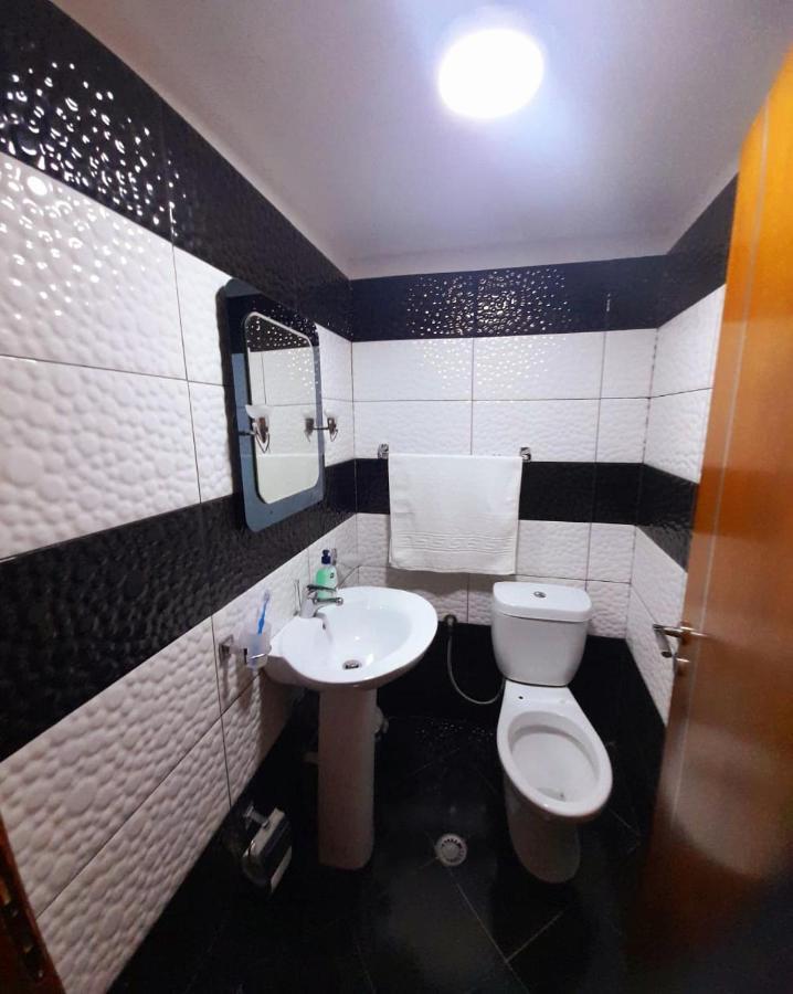 Sokolli Guest House Gjirokastër المظهر الخارجي الصورة